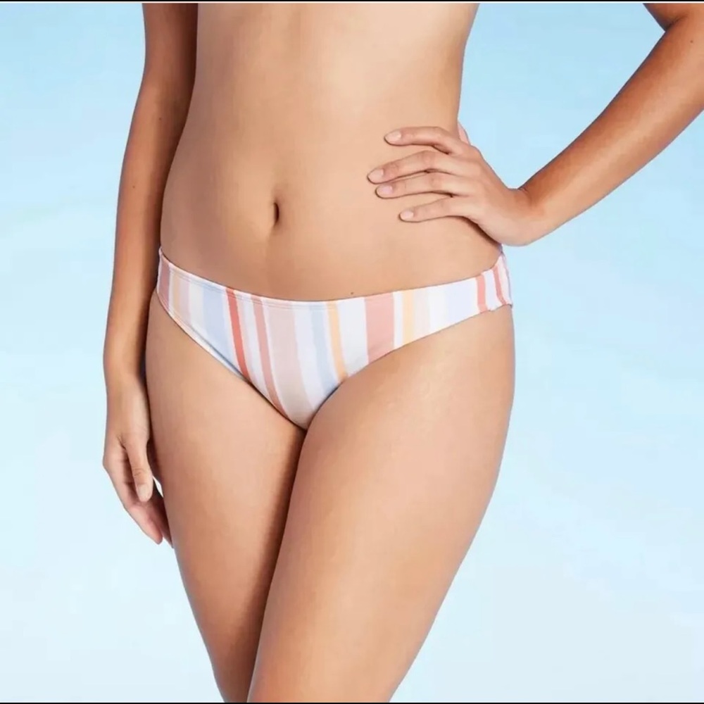 Xhilaration woman’s bikini bottom Size: L